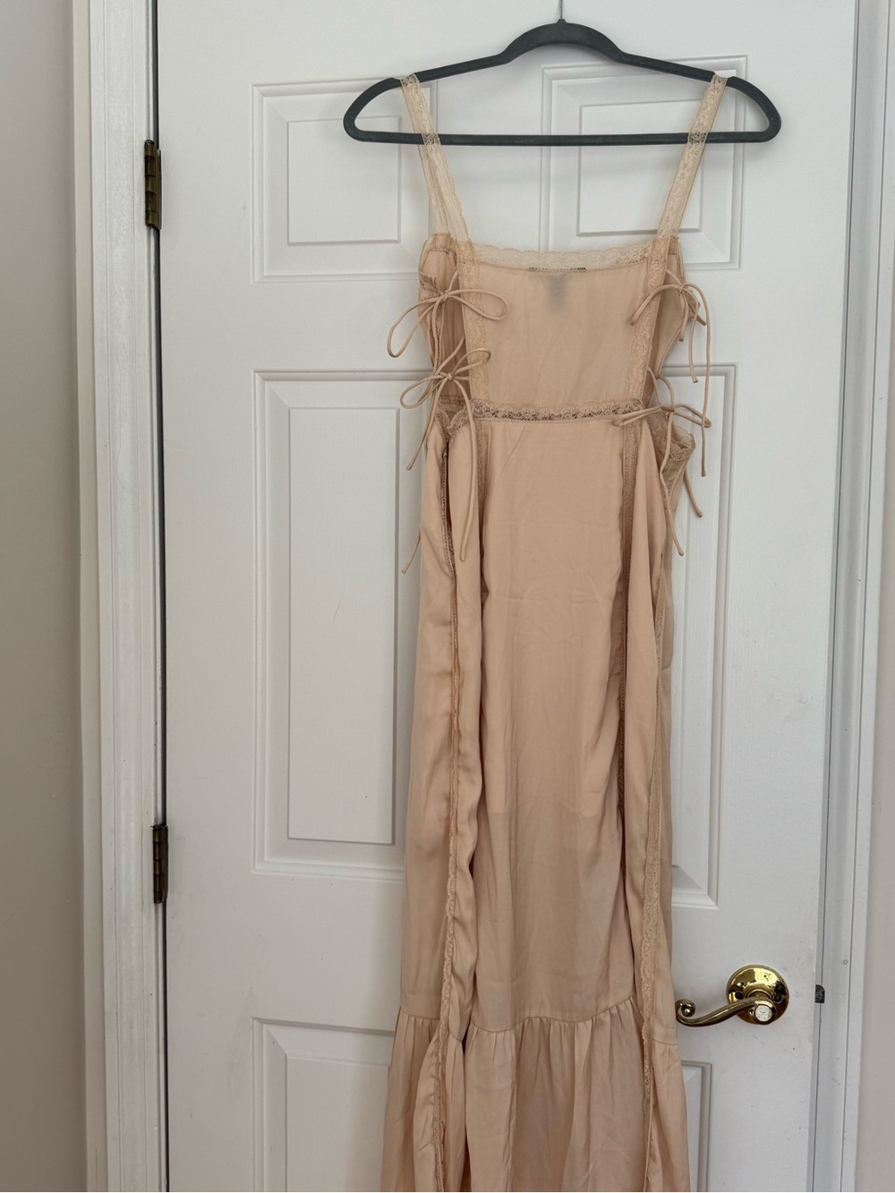 Forever 21 Beige Button-Front Maxi Dress - Picture 4 of 5